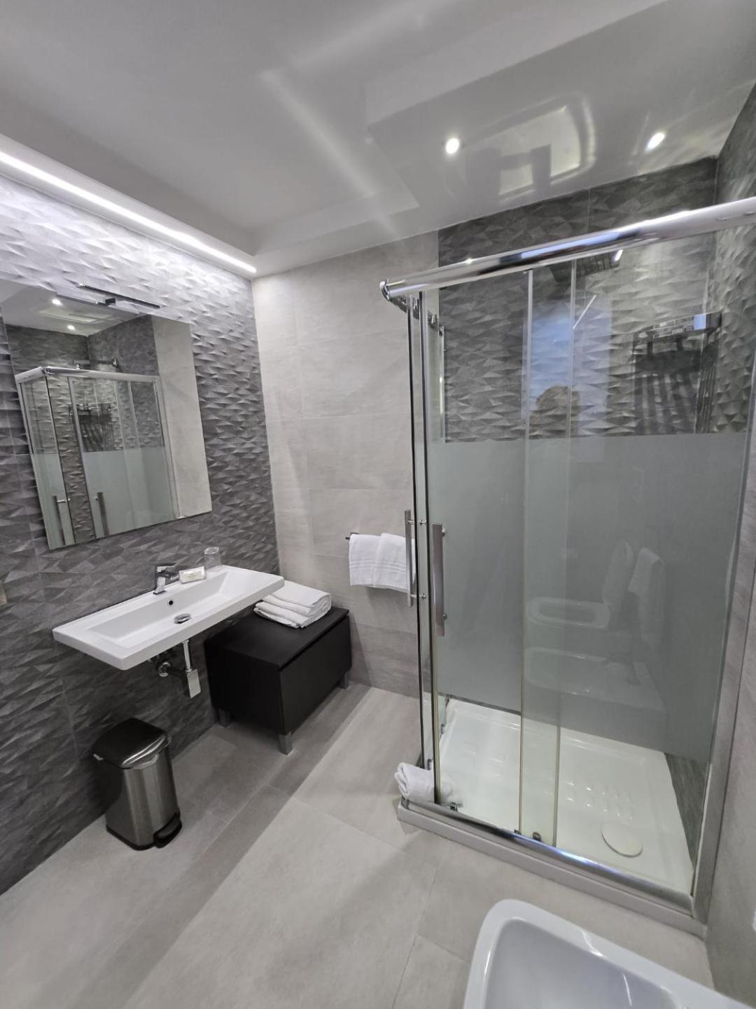 Carlo'S Home Катания Экстерьер фото