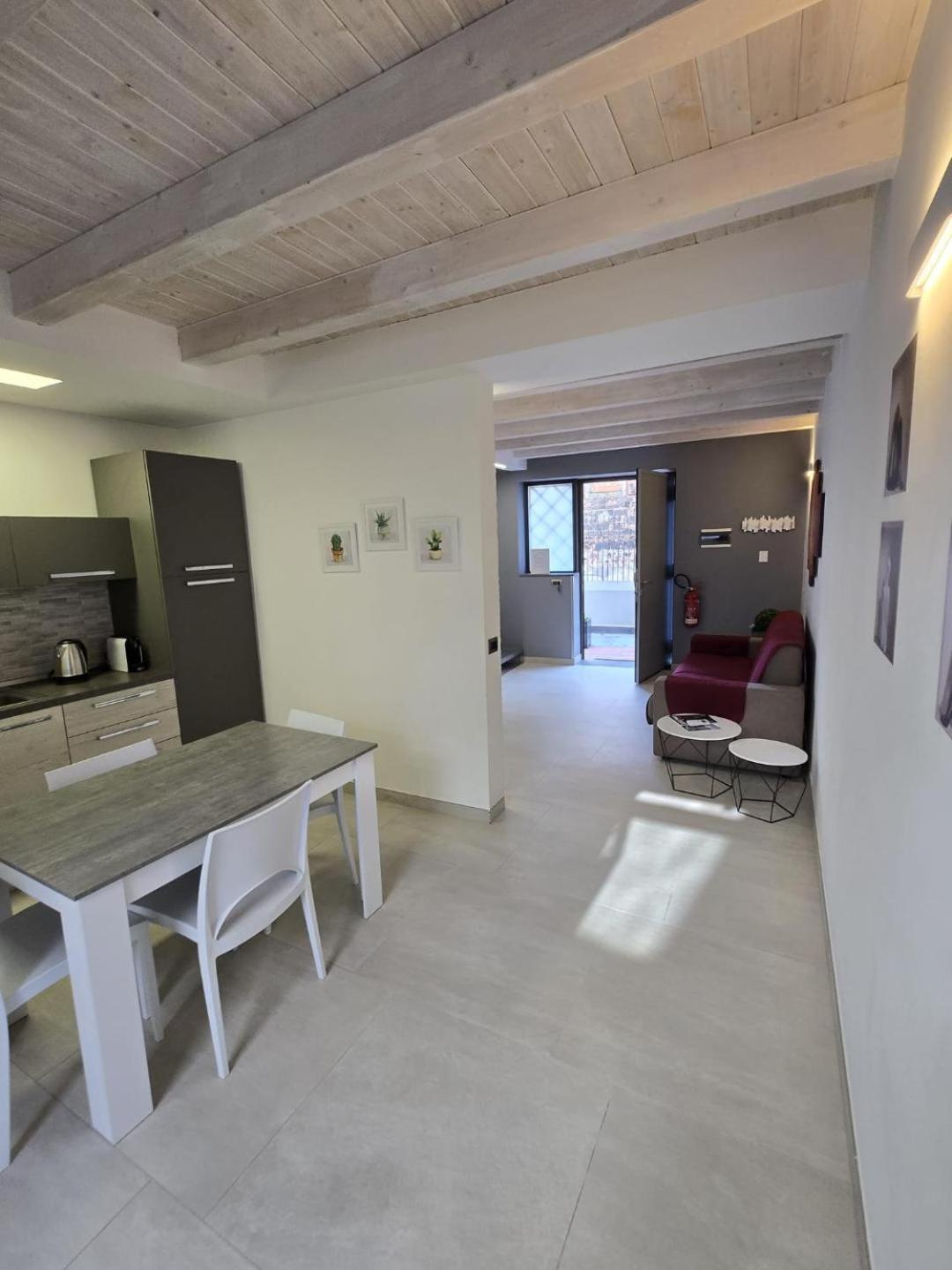 Carlo'S Home Катания Экстерьер фото